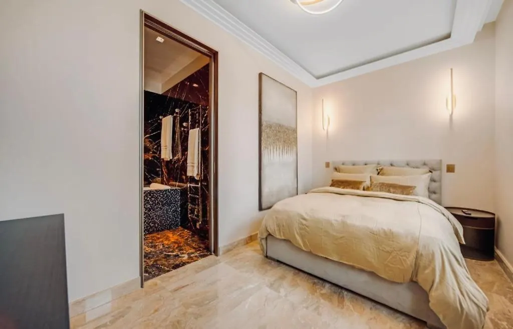 Luxueux Champs Elysees Apartment Paris 0*,
